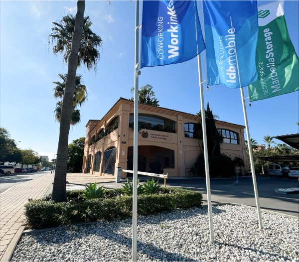 work in Marbella building